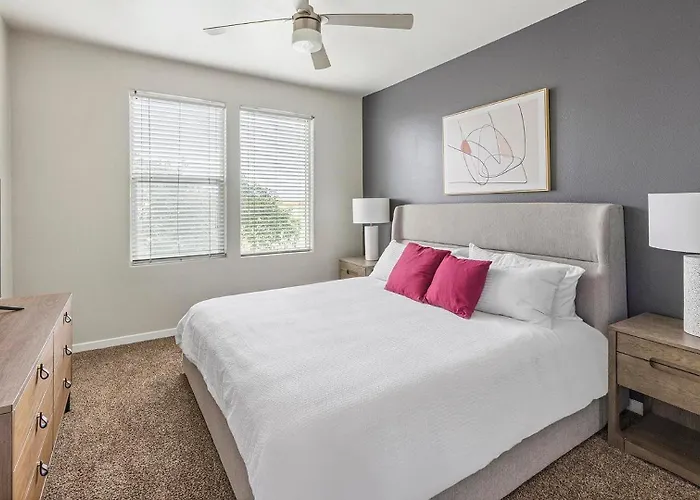 Landing Stunning 1Bd Gym Pool Tempe