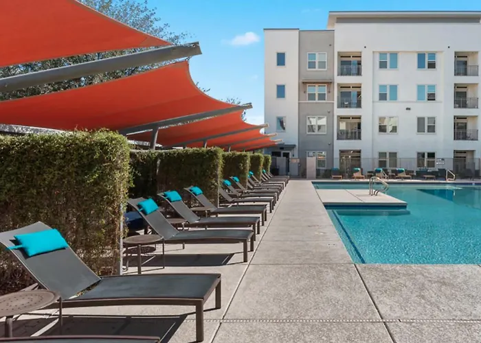 Landing Stunning 1Bd Gym Pool Tempe