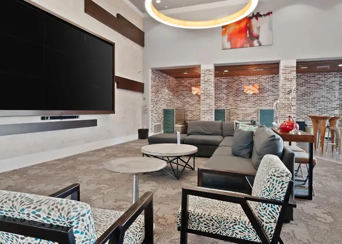 Landing Stunning 1Bd Gym Pool * Tempe